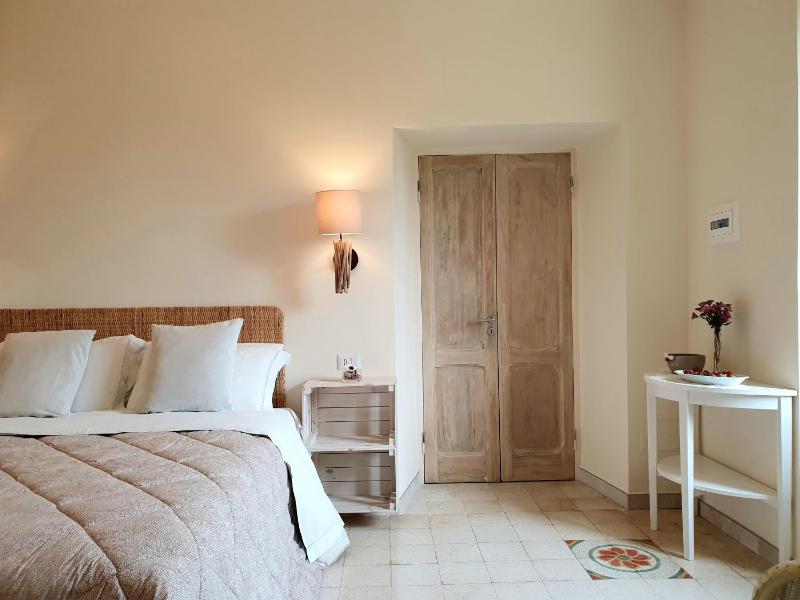 Superior Quadruple Room image 4