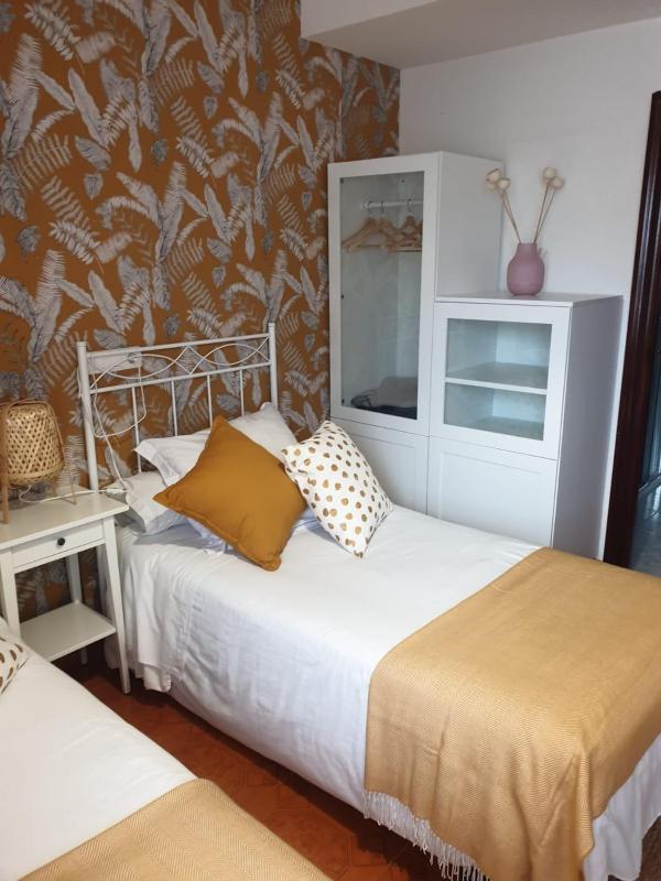 Twin Room image 1