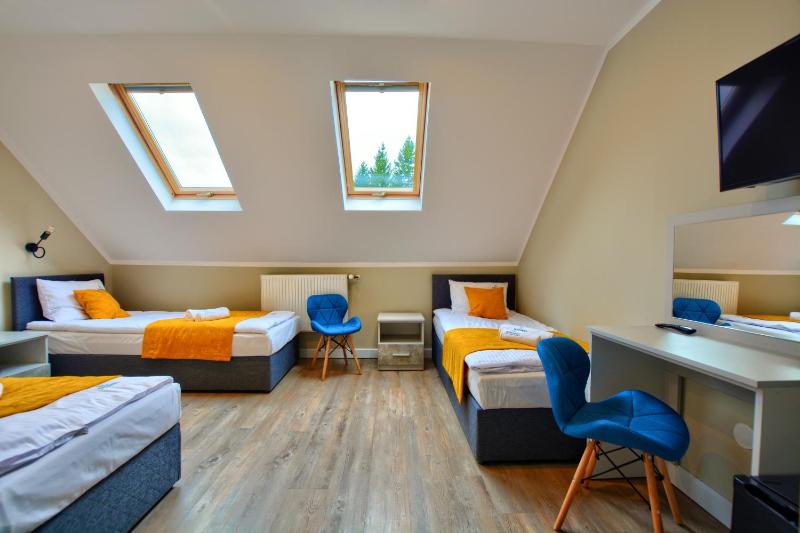 Triple Room image 2