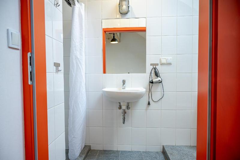 Double Room with Private Bathroom image 3