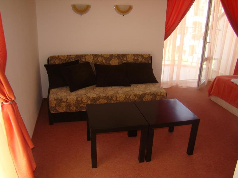 Junior Suite with Balcony image 2