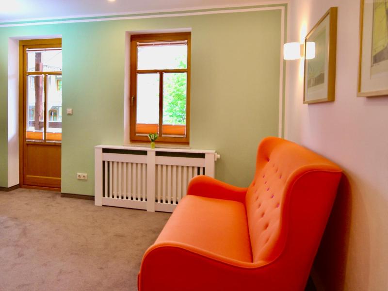 One-Bedroom Apartment image 1