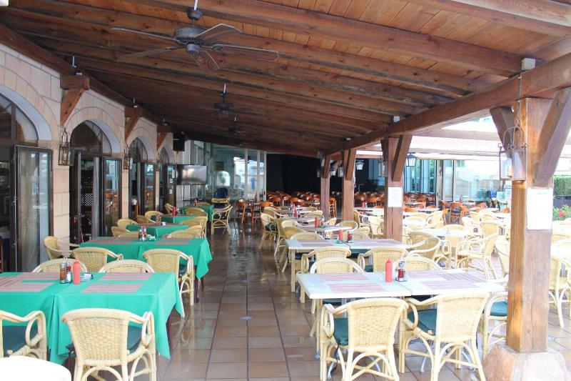 Apartaments Talayot - image 44