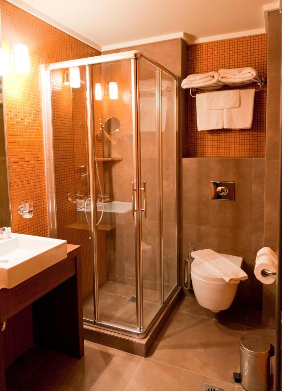 Double Room with City & Castle View image 2