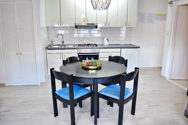 Apartments Cala - image 3