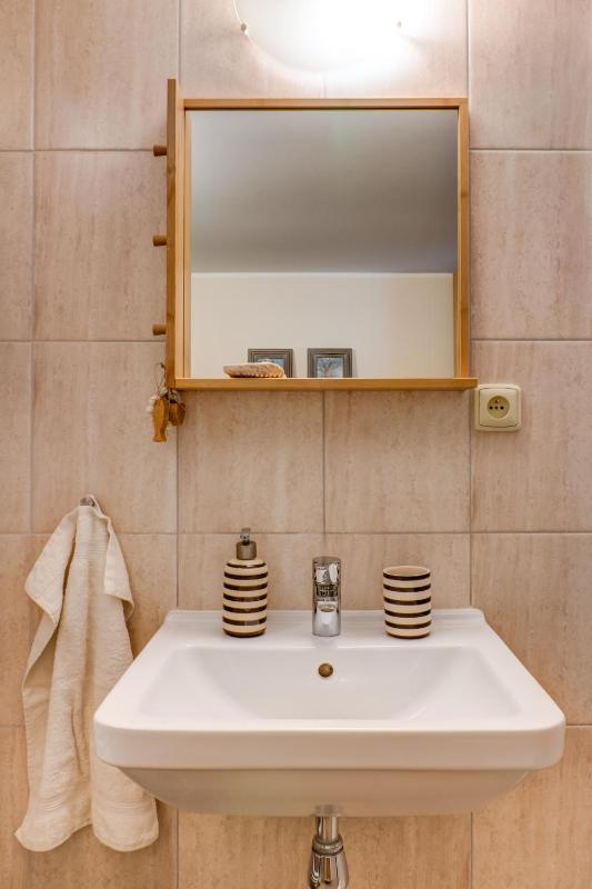Family Room with Bathroom image 2
