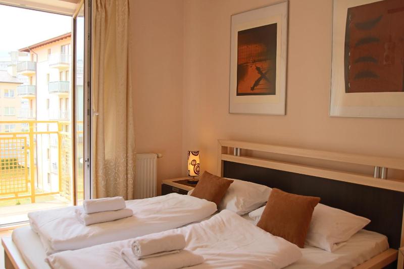 Apartment with Balcony image 3