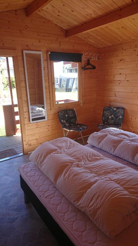 Cottage with Shared Bathroom (2 Adults) image 3