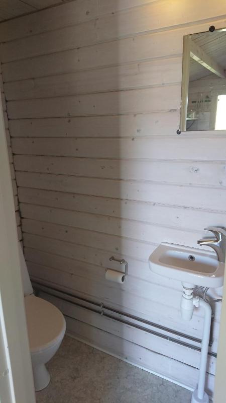 Cottage with Kitchen & Toilet (4 adults) image 2