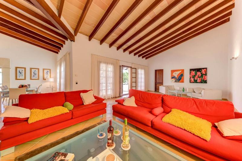 Beach Villa Margot by Sealand Villas - image 29