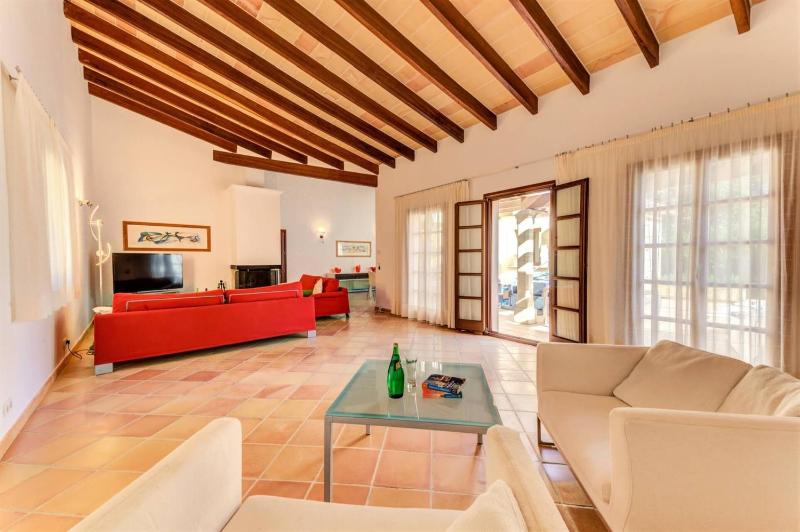 Beach Villa Margot by Sealand Villas - image 12