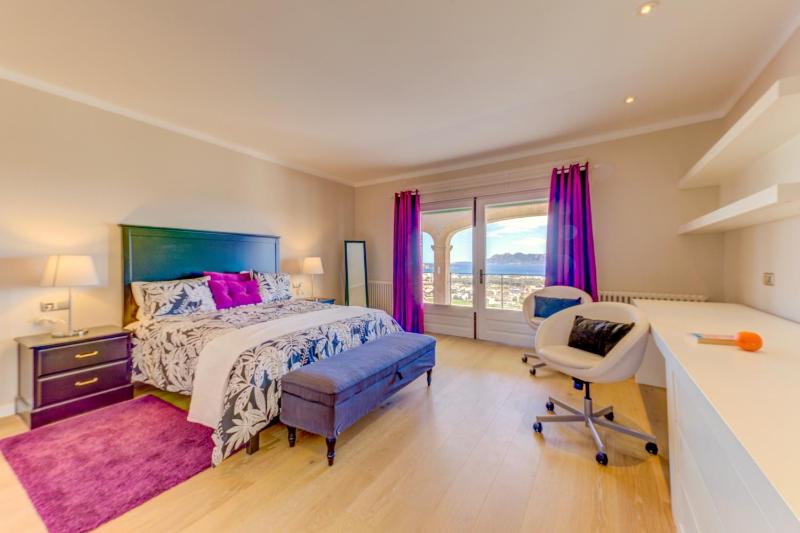 Villa Lux by Sealand Villas - image 4