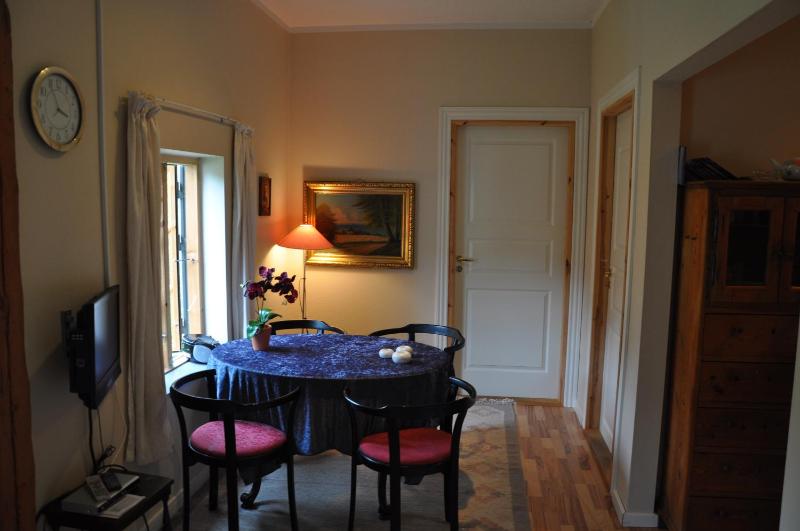 Apartment (6 Adults) image 4