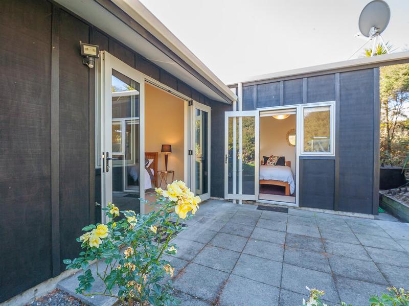 Mahuta Maison - Lake Taupo Holiday Home - image 9