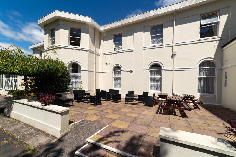 Devonshire Hotel - image 44