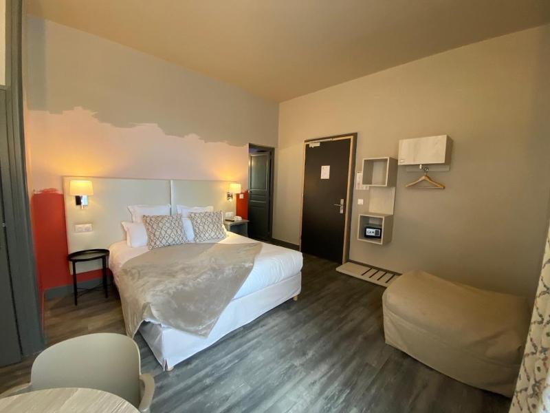Hotel Majestic - image 47