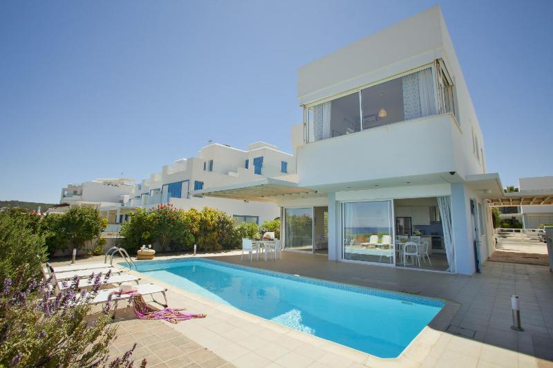 Protaras Seafront Villa Melissa - image 4