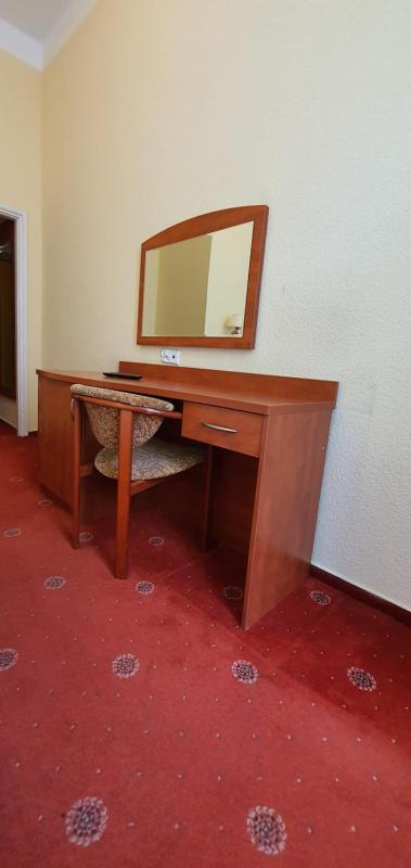 Budget Single Room image 4