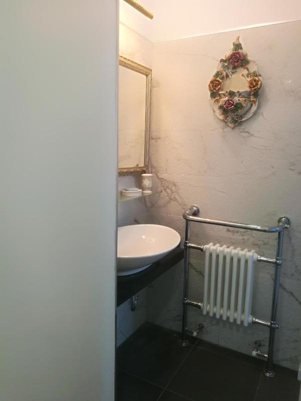 Golden Amber Apartment - image 16