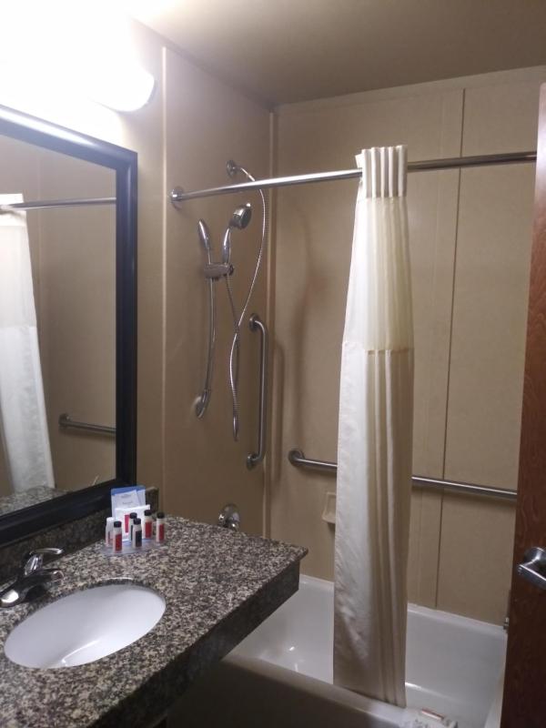 King Room - Non-Smoking image 2