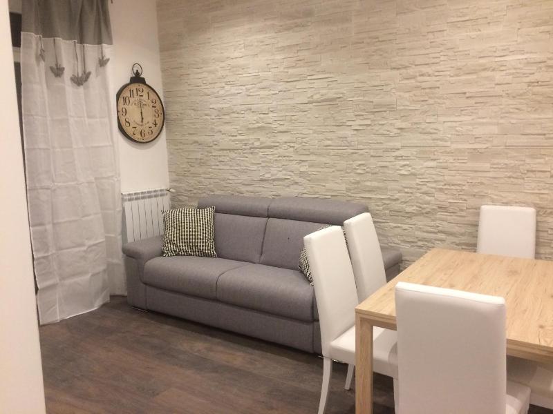 Apartment image 3