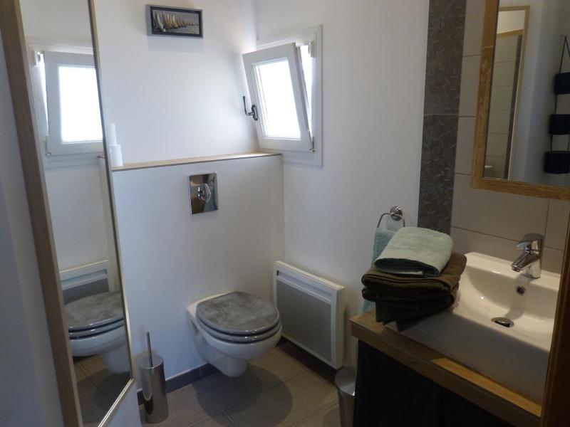 Two-Bedroom House image 3
