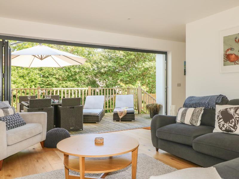 Garden House - image 3