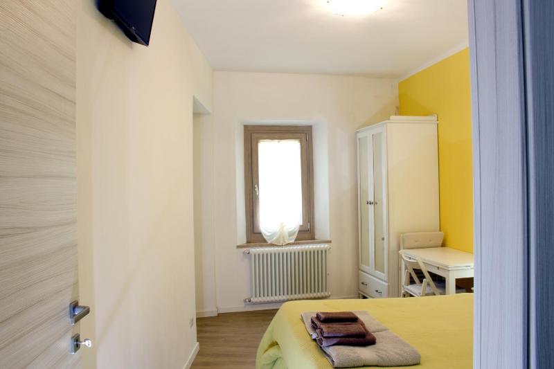 Double Room with Private Bathroom image 4