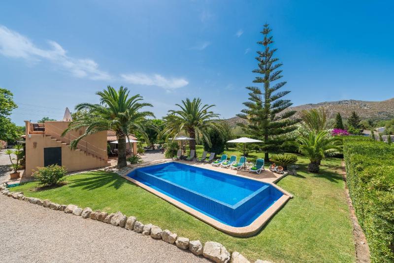 Four-Bedroom Villa image 1