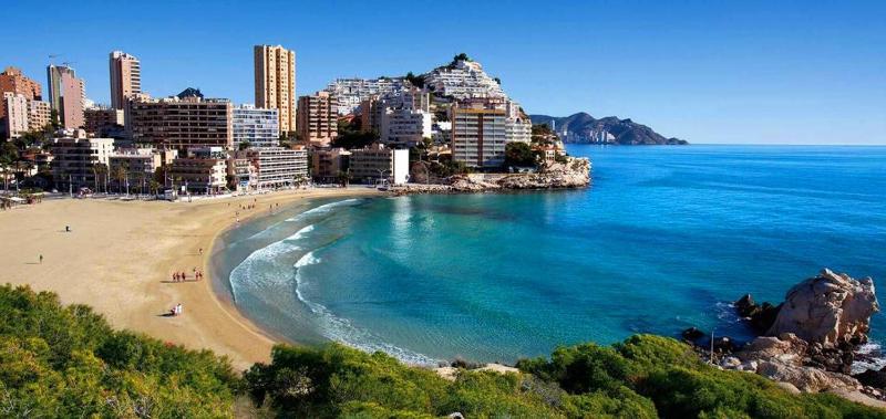 Apartamento Veremar zona tranquila con piscina jardines soleado y cerca de la playa de la cala para disfrutar el mediterran - image 5