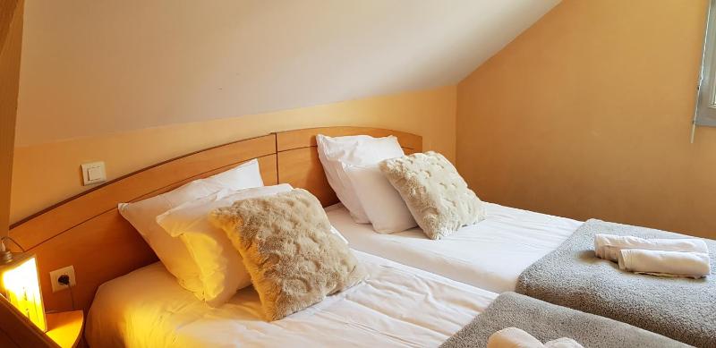 Triple Room image 3