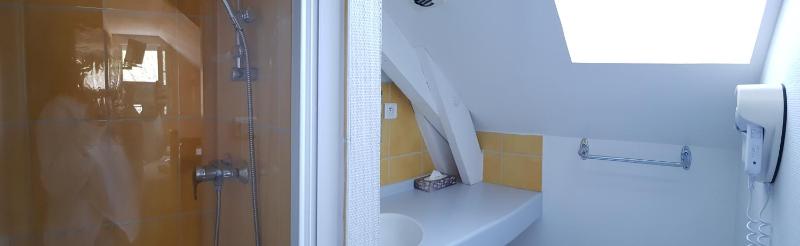 Triple Room image 1