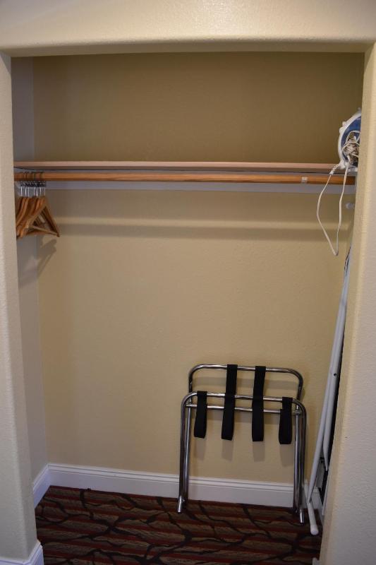 Double Room - Non-Smoking  image 3