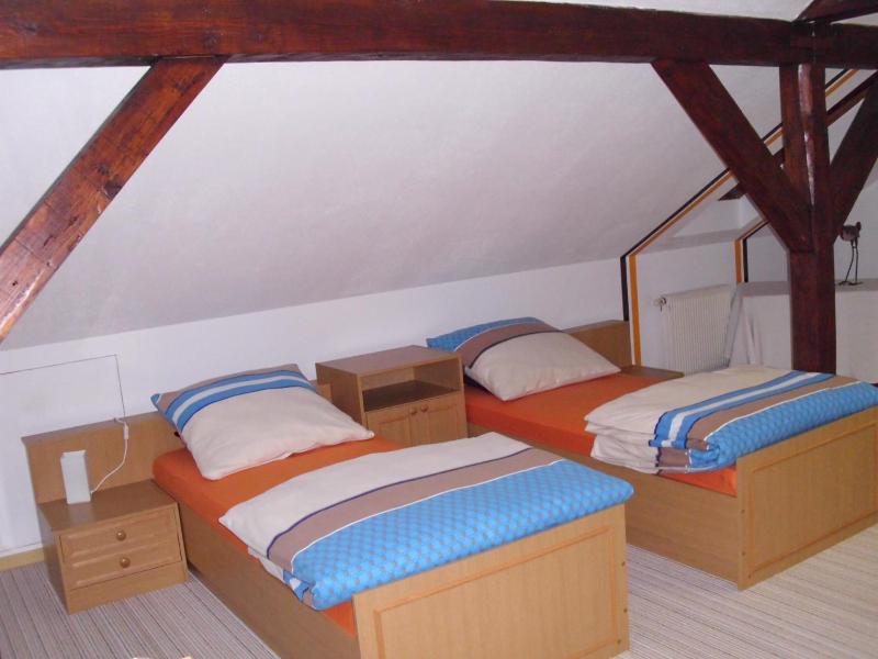 One-Bedroom Apartment image 3