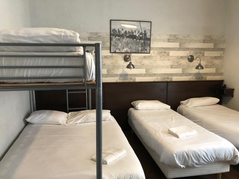 Quintuple Room image 2