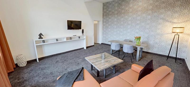 Three-Bedroom Suite image 4
