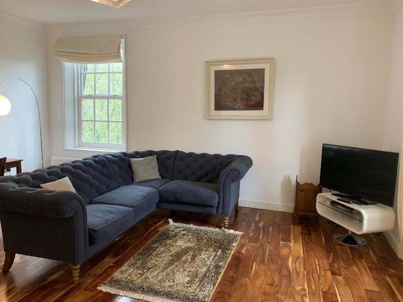Apartment image 3