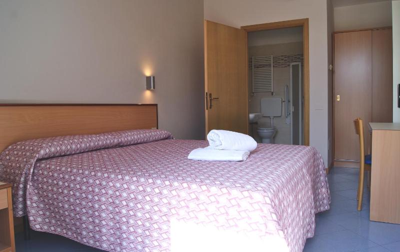Double or Twin Room with Extra Bed image 1