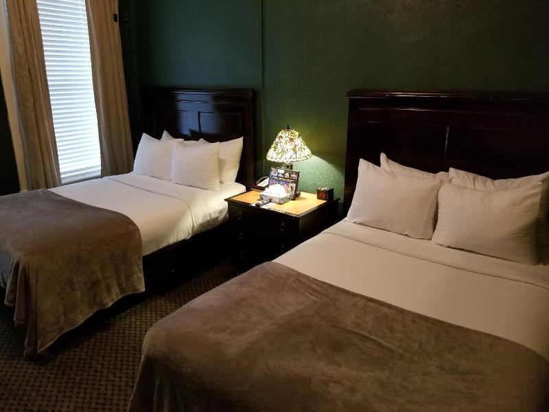 Double Room with Two Double Beds image 1