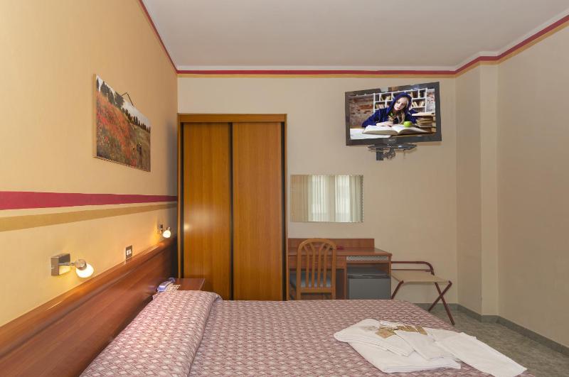 Hotel Dolly - image 38