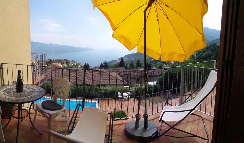 Apartment with Lake View image 1