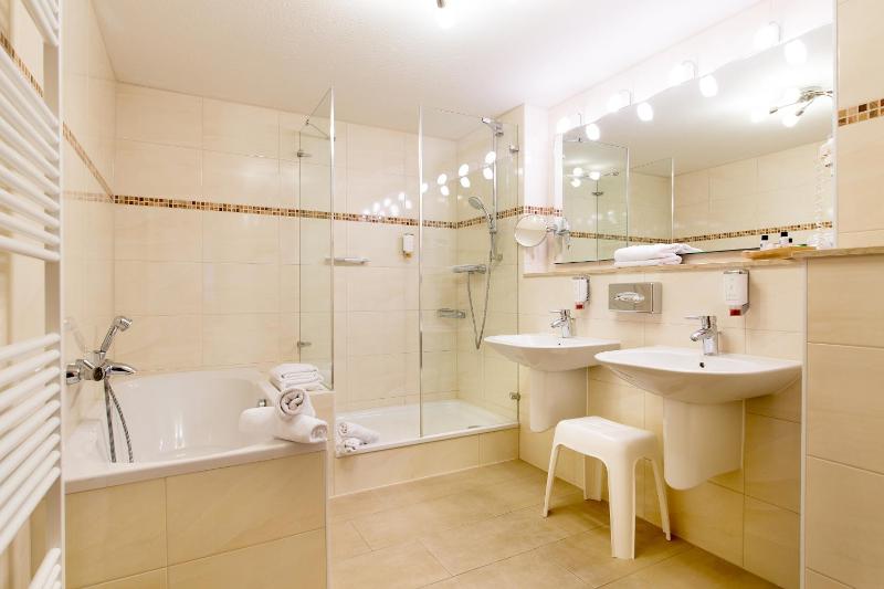 Suite image 3