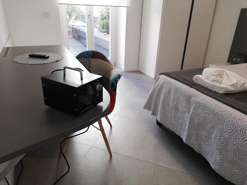 One-Bedroom Apartment image 1