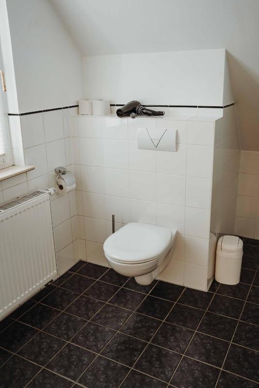 Standard Double Room image 2