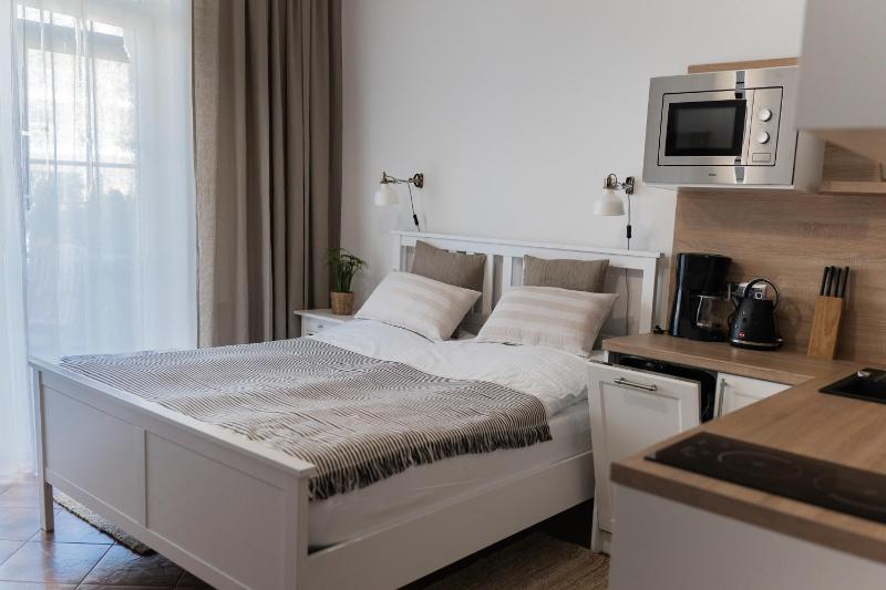 Apartment with Terrace (2 Adults) image 3