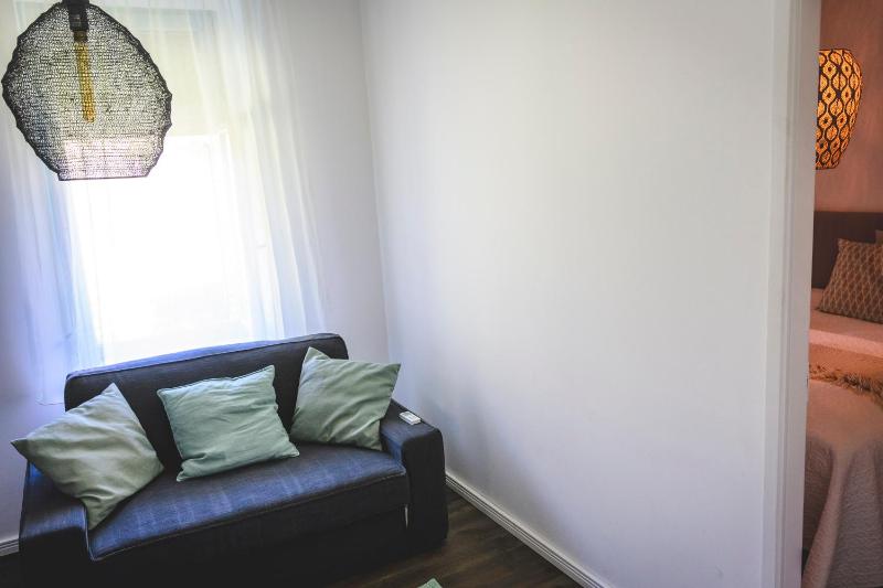Family Room with Garden View image 3