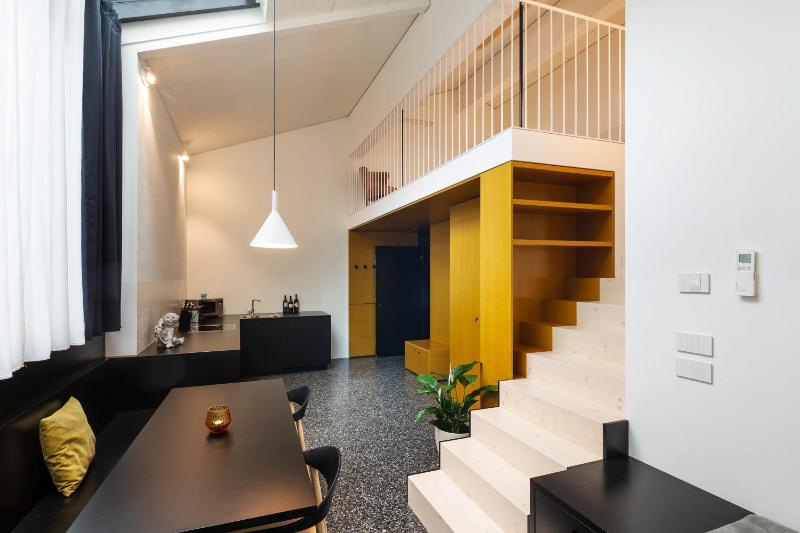 One-Bedroom Apartment image 1