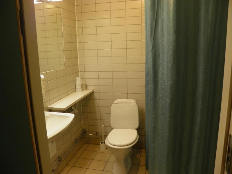 Standard Double Room image 4
