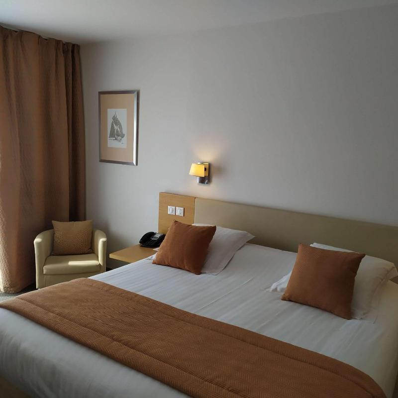 Best Western Premier Hotel Vieux-Port - image 9