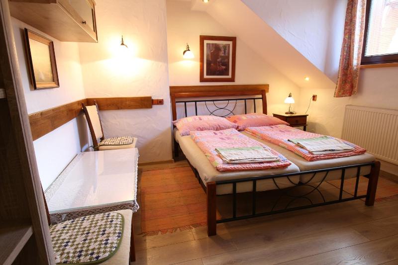 Single Room image 2